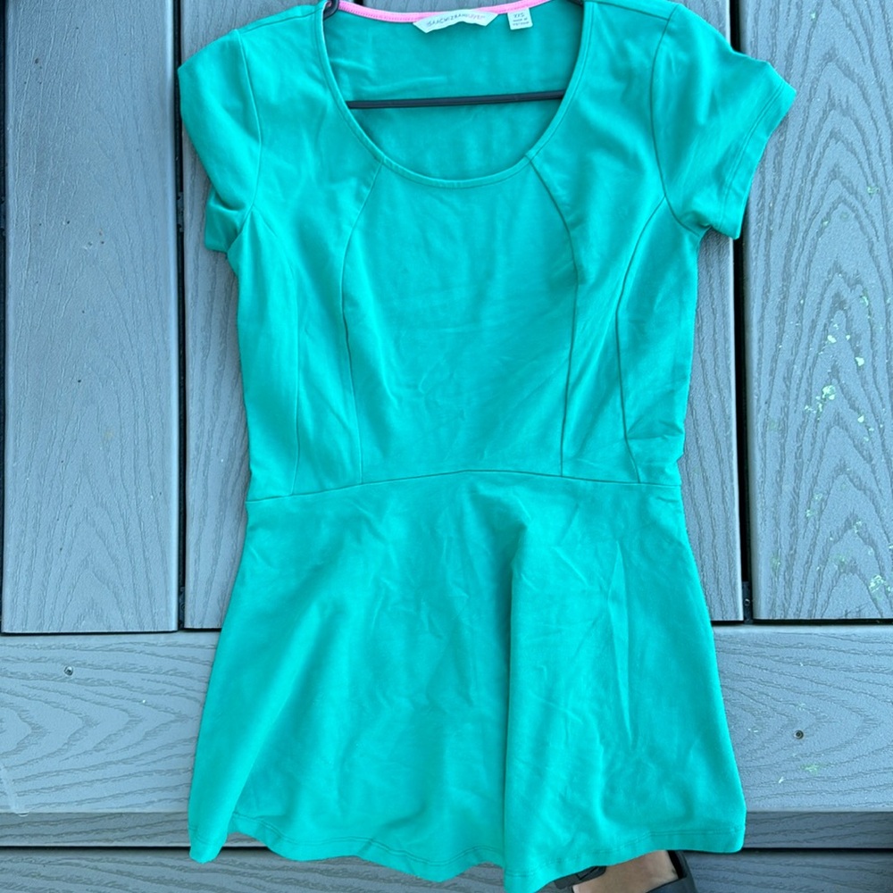 Peplum stretchy top- size XXS- fits S & M
